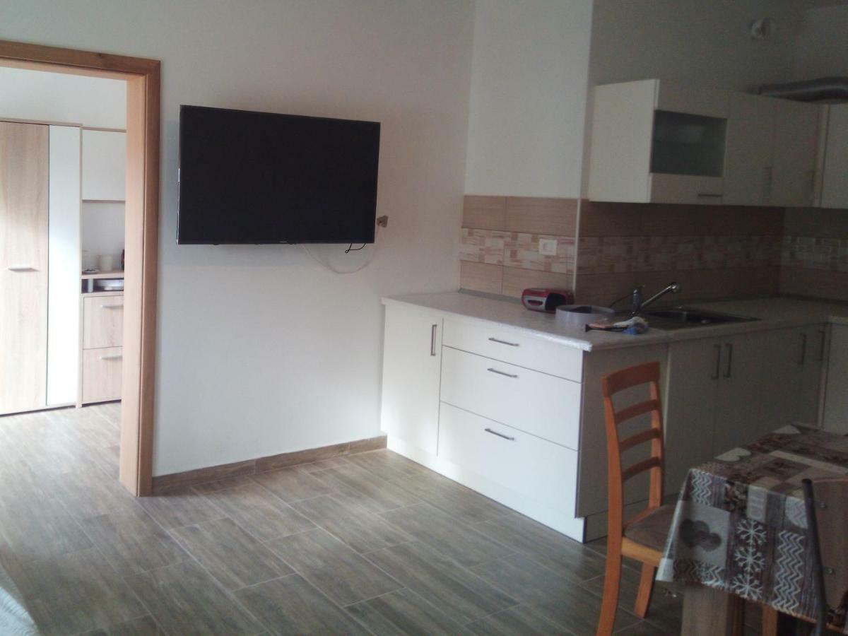 Apartmaji Matazin Crni Kal Экстерьер фото